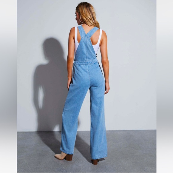 merissa wide leg overalls from Vici - Picture 3 of 8